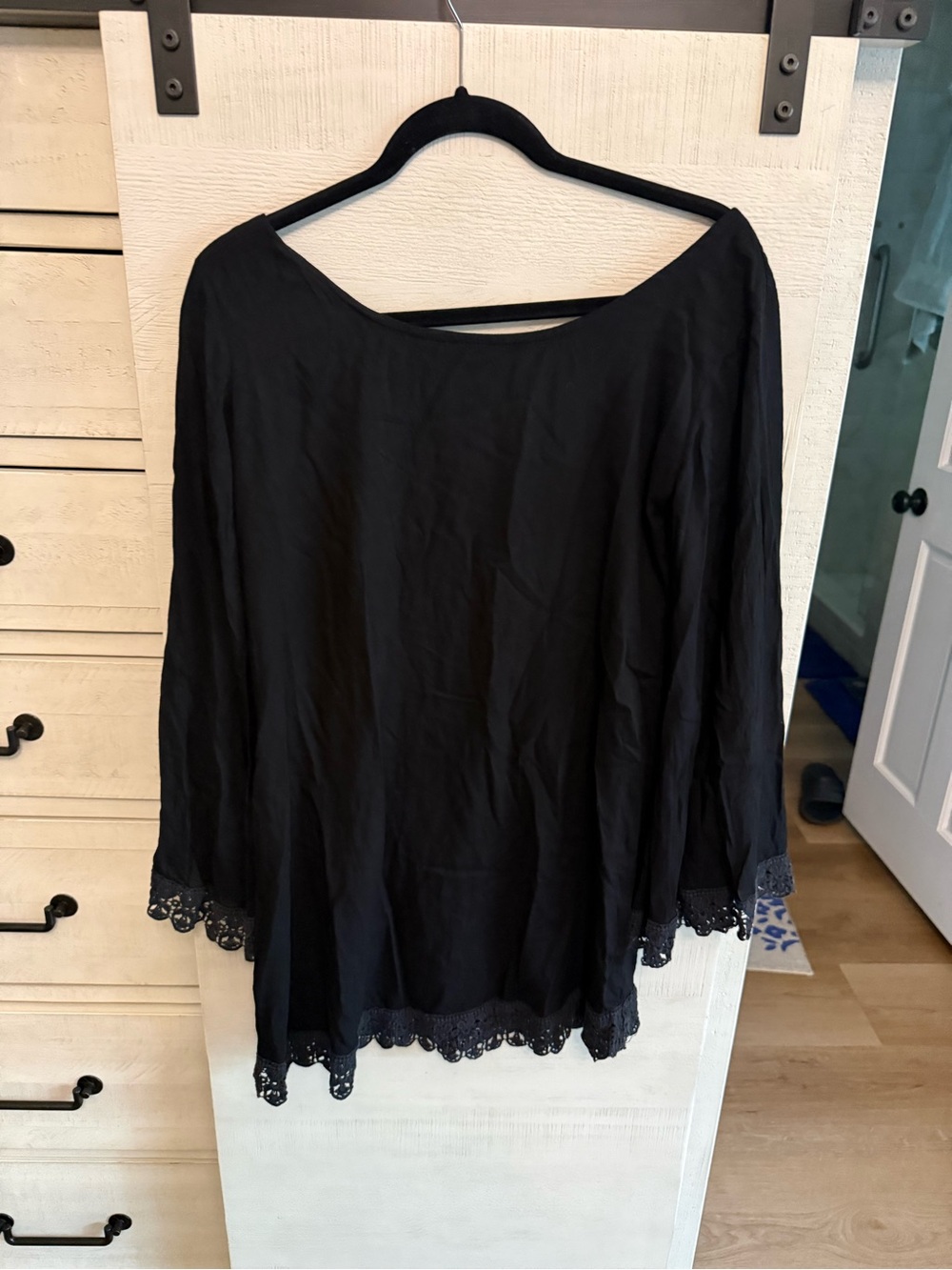 Tiare Hawaii Black Lace-Hem Women's Tunic/Beach Coverup